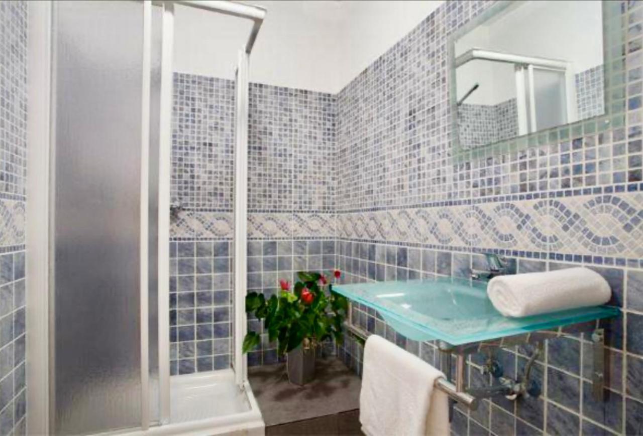 5-bed In The Heart Of The Appartamento Barcellona